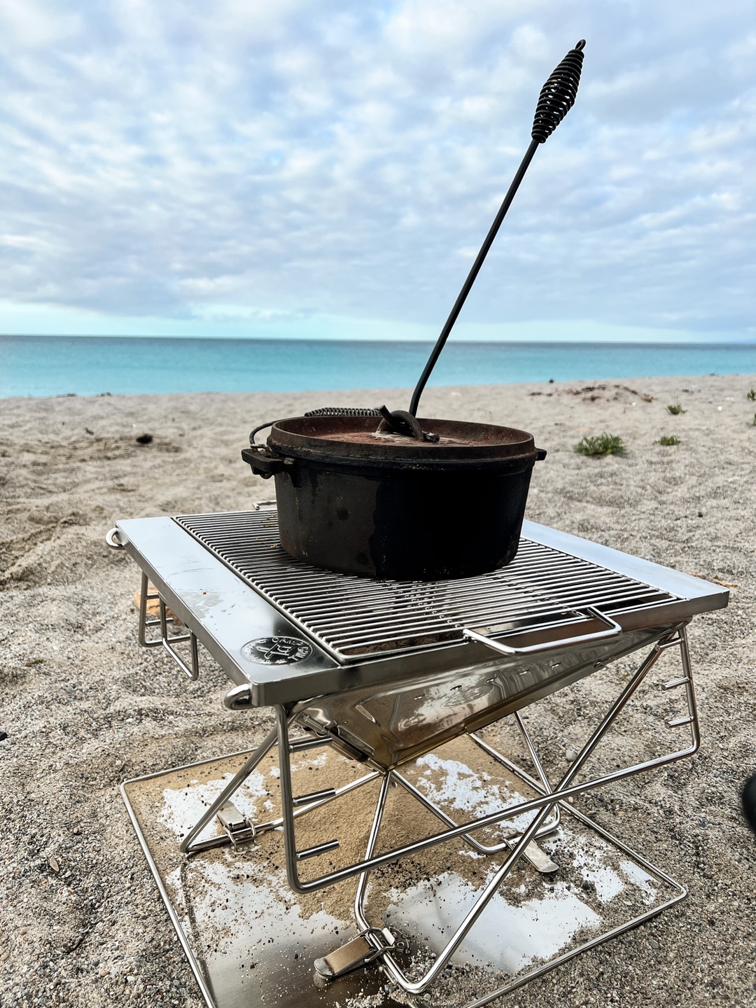 camp oven recipe, keto chow mein, healthy chow mein, camping recipe, camping chow mein recipe, beach cooking, camp cooking